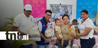Foto: Entrega de paquetes alimenticios en Managua / TN8
