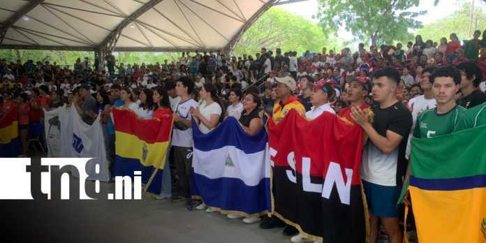 Foto: Actividad deportiva en la UNAN-Managua en honor a Roberto González / TN8