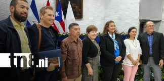 Foto: Nicaragua reconoce como huéspedes disntiguidos a familiares del evangelista Yiye Ávila / TN8