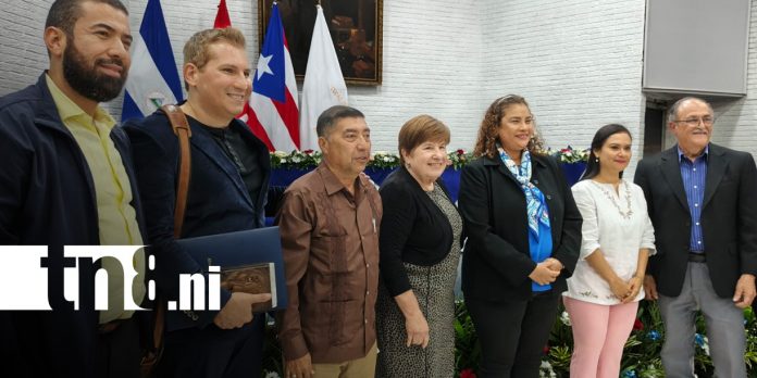 Foto: Nicaragua reconoce como huéspedes disntiguidos a familiares del evangelista Yiye Ávila / TN8