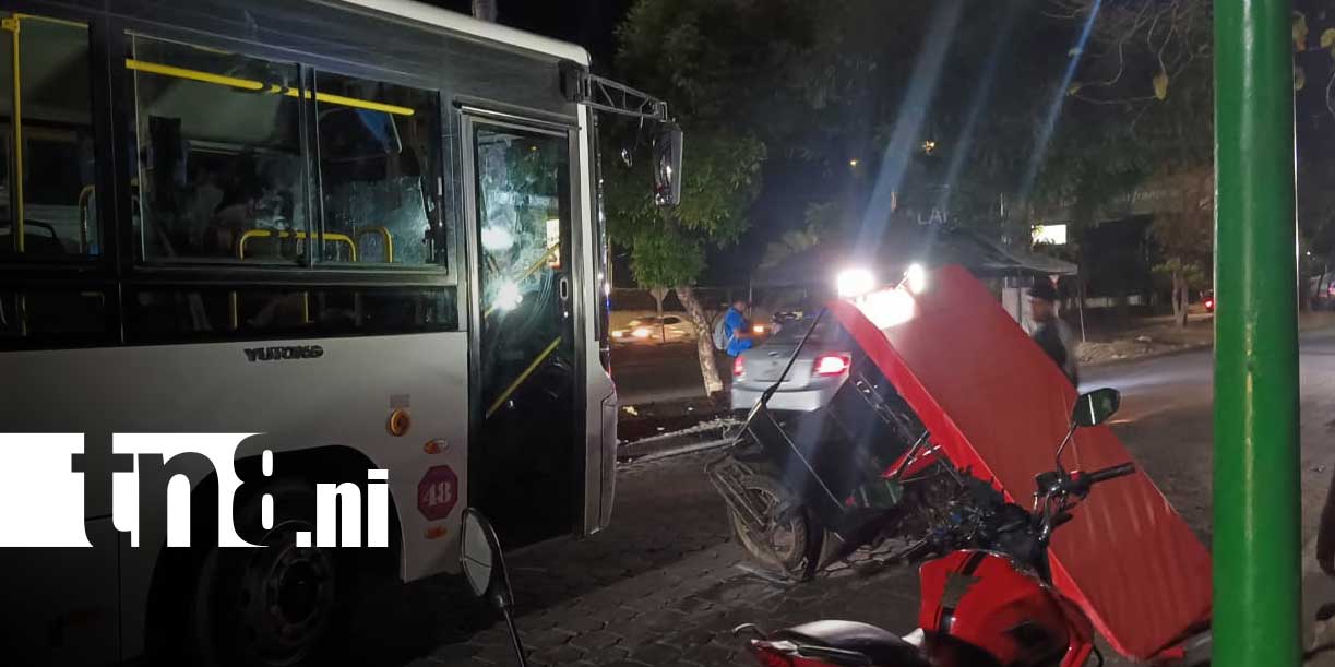 Foto: Tragedia en Carretera Norte: caponero muere tras fuerte choque con bus/TN8