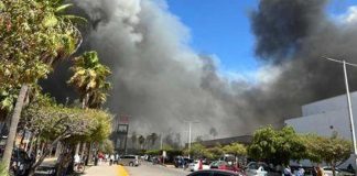 Foto: incendio en centro comercial cobra varias vidas en México/Cortesía