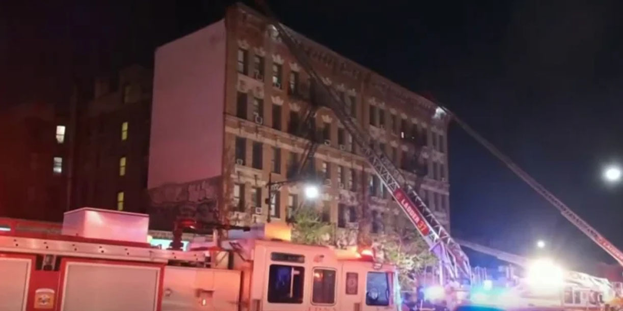 Foto: Tres muertos por incendio en Nueva York/ Cortesía