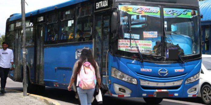 Foto:Ecuador enfrenta crisis por alza del diésel/ Cortesía