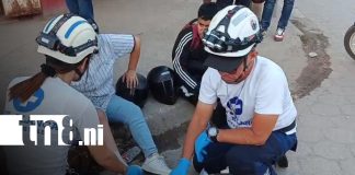 Foto: Microbús invade carril y provoca accidente con motocicleta en Estelí/TN8