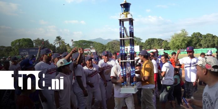 Foto: Nandaime remonta y se corona campeón nacional de béisbol Mayor A/TN8