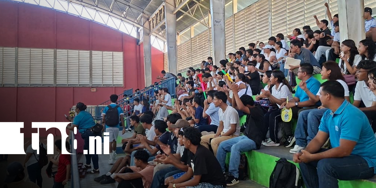 Foto: Desarrollan etapa departamental de juego tecnológicos en Granada/TN8