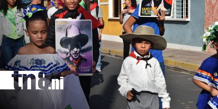 Foto: Así homenajearon a Sandino en Granada con música y caminata/TN8