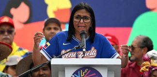 Foto: Venezuela ajusta ingresos laborales y promete mayor protección social / Cortesía
