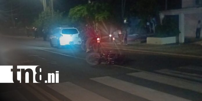 Foto: Accidente en Granada deja una mujer lesionada/TN8 Foto: Accidente en Granada deja una mujer lesionada/TN8