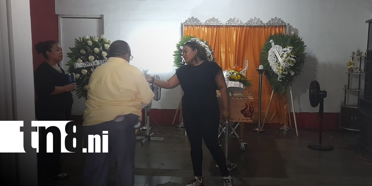 Foto: Entre dolor y consternación realizan vela de Gerónima Zambrana en Managua/TN8