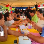 Belleza con propósito: Rivas homenajea a las madres con amor y alegría Foto:Estudiantes de belleza consienten a madres en Rivas/TN8