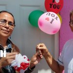Foto: El mejor regalo para mamá: entregan siete casas a familias de Granada/TN8
