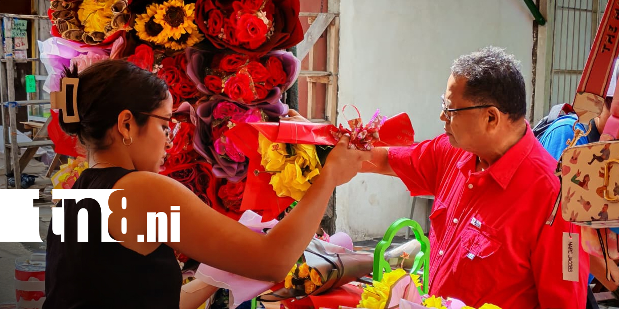 Foto: Rivas abarrotada de compradores en celebración del Día de la Madre/TN8
