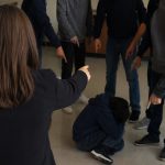 Directora en EE. UU. a la cárcel por obligar a alumnos a golpear a niño autista Foto: Cárcel para directora que ordenó golpear a menor autista /Cortesía