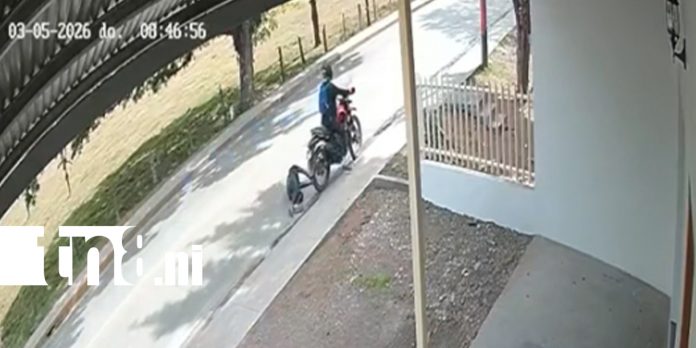 Foto: Mujer es atropellada en plena vía en Matiguás /TN8