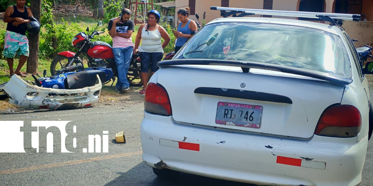 Foto: Mecánico resultó con lesiones al ser impactado por un taxi en Rivas /TN8