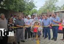 Nuevas calles adoquinadas continúan transformando barrios de Bilwi