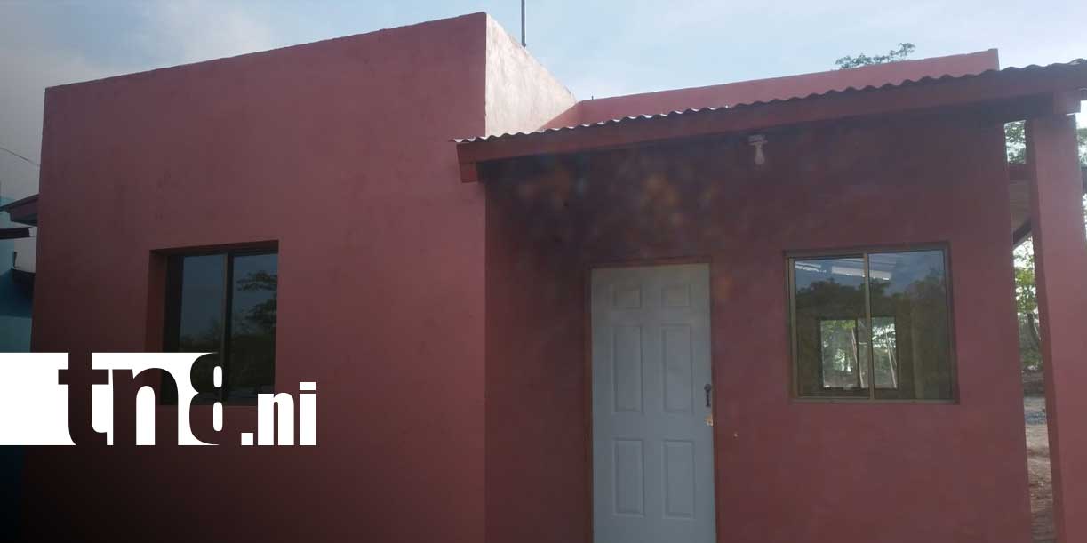 Foto: Madre de Diriá estrena vivienda digna con programa Bismarck Martínez/TN8