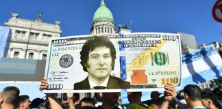 Foto: Argentina registra fuga récord de dólares en medio de crisis económica / Cortesía