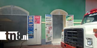 Foto: Incendio afecta viviendas de dos hermanas en el sector de Obispo Ulloa en Granada/TN8