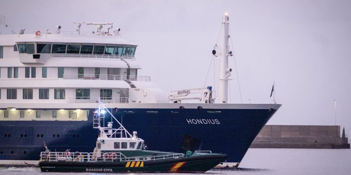 Foto:Crucero Hondius llega a Canarias/ Cortesía