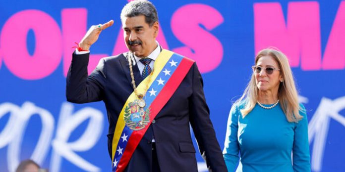 Foto: Nicolás Maduro pide “unión espiritual” a las madres venezolanas / Cortesía