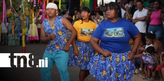 Foto: Familias disfrutan del tradicional Palo de Mayo en Bilwi/TN8