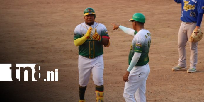 Foto: Mineros del Caribe hacen valer su territorio y se quedan con la serie ante los Tigres / TN8
