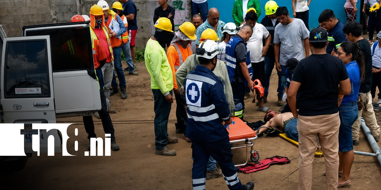 Foto: Cae de un poste eléctrico en Managua y queda gravemente herido/TN8