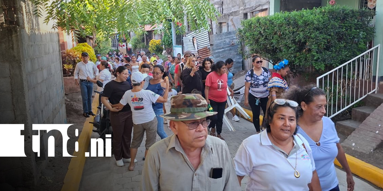 Foto: Adoquinado: Villa Solidaridad estrena calle en Granada/TN8