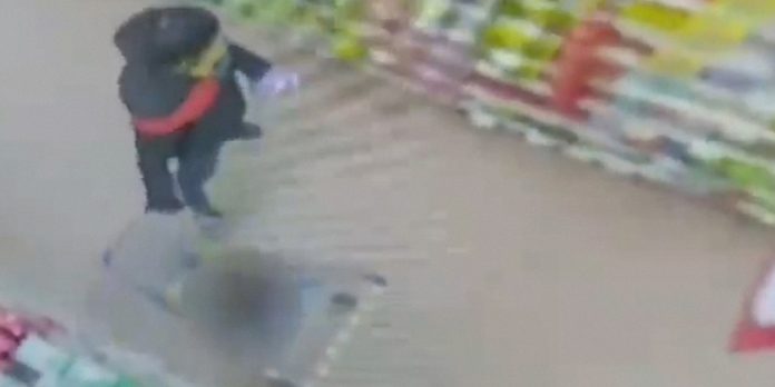 Foto: Indignación en Paraguay tras abandono de un niño /Cortesía
