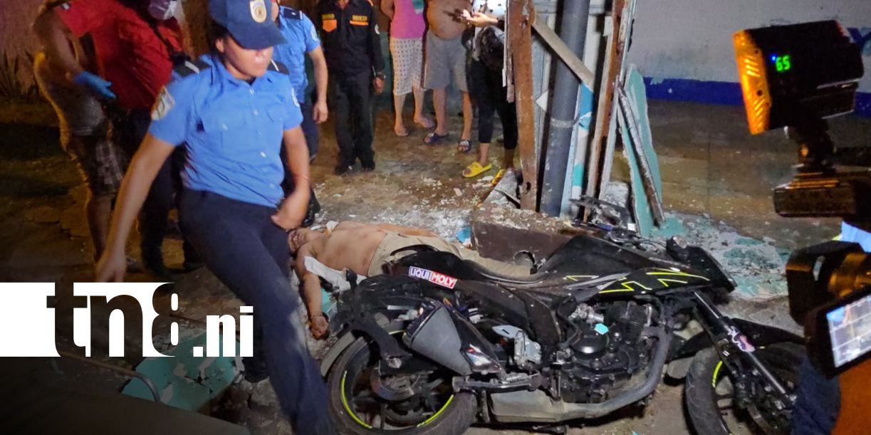 Foto: Motociclista resulta lesionado tras impactar contra objeto fijo en Bolonia, Managua/TN8