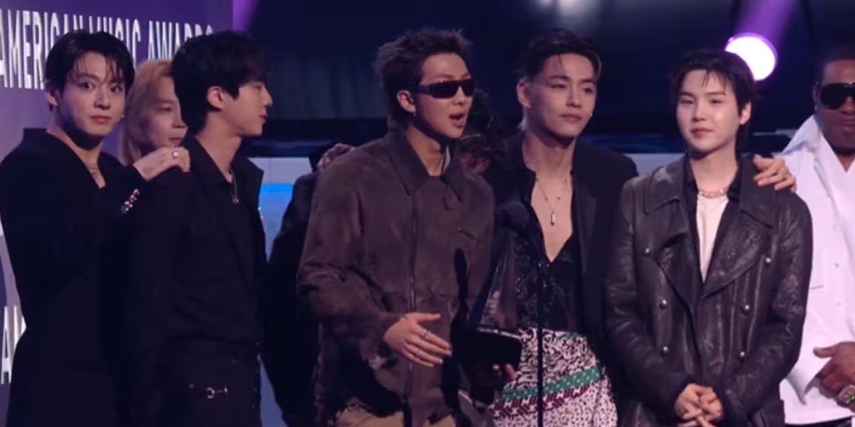 Foto: BTS arrasa en los AMAs 2026/Cortesía