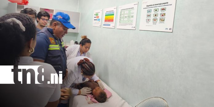 2 Foto: Naufragio frente a la barra de Krukira dejó dos mujeres fallecidas y dos sobrevivientes/TN8