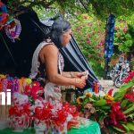 Vendedores de flores dinamizan la economía en el departamento de Rivas Foto: Vendedores de flores dinamizan la economía en el departamento de Rivas/TN8