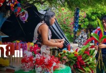 Vendedores de flores dinamizan la economía en el departamento de Rivas Foto: Vendedores de flores dinamizan la economía en el departamento de Rivas/TN8