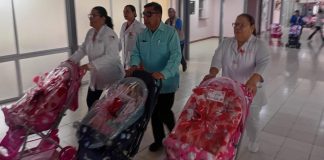 Foto: Madres reciben regalos en Managua/TN8
