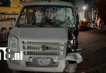 Fuerte accidente en la carretera Juigalpa – El Rama deja dos personas lesionadas Foto: Fuerte accidente en la carretera Juigalpa – El Rama deja dos personas lesionadas/TN8