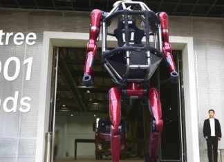 Foto: China presenta el primer robot 'mecha' /Cortesía