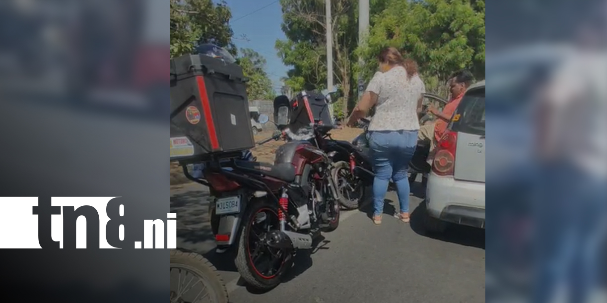 Foto: Pelea entre motociclistas y taxista en carretera a Masaya/TN8