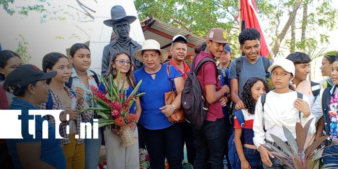 Foto: Nandaime y Niquinohomo honran el legado de Sandino en su natalicio/TN8 Foto: Nandaime y Niquinohomo honran el legado de Sandino en su natalicio/TN8