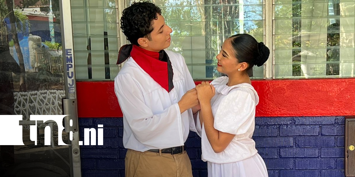 Juventud nicaragüense honra a Sandino con danza y música