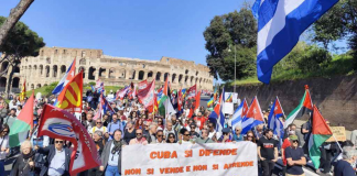 FOTO: Italia marcha en apoyo a Cuba/CORTESÍA