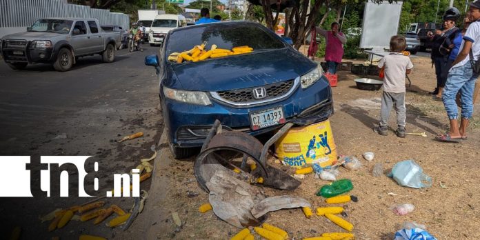Foto: Accidente en Pista Suburbana afecta a emprendedor/TN8 Foto: Accidente en Pista Suburbana afecta a emprendedor/TN8