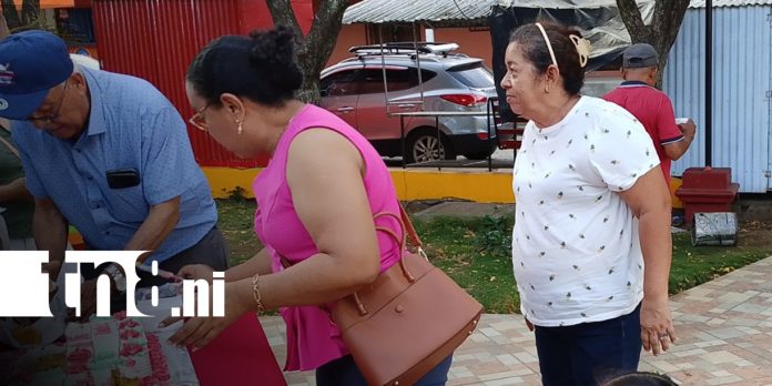 3 Foto: Familias de Nandaime celebran el Día de las Madres con el queque más grande/TN8