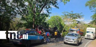 Foto: Fuerte accidente en Teustepe deja camión ganadero y bus involucrados/TN8