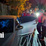 Camioneta irrespetó señal de alto y dejó a motociclista gravemente lesionada en Managua Foto: Camioneta irrespetó señal de alto y dejó a motociclista gravemente lesionada en Managua/TN8