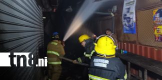 Foto: Voraz incendio consume varios tramos en el mercado municipal Ernesto Fernández de Masaya/TN8