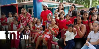 Foto:Estudiantes celebran a las madres con cantos, poemas y actividades culturales/TN8